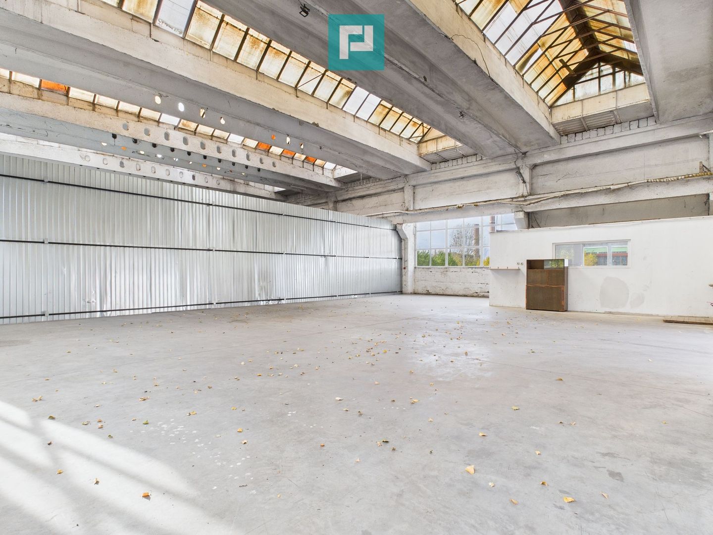 Hală de 218 mp pentru depozitare sau producție - Poză 1