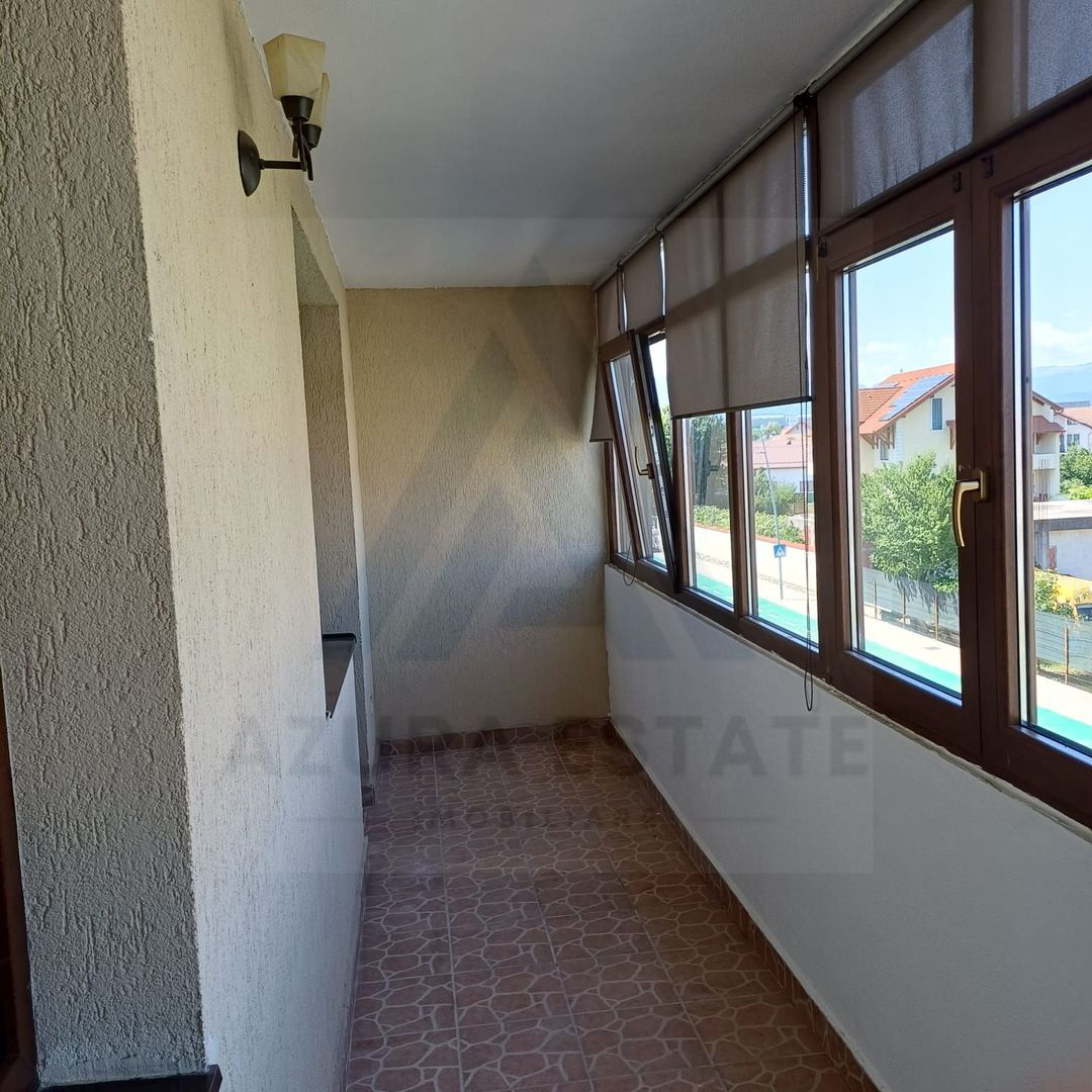 Apartament cu 3 camere la etaj 2 si balcon inchis 14.55 mp in Selimbar - Poză 11