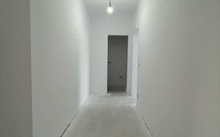 Ag EUROPA vinde ap 4 cam 140mp la etajul 4 în zona CENTRALA . - Poză 4