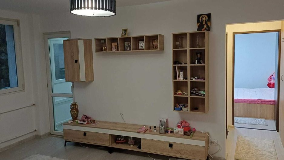 Apartament 2 camere semidecomandat – Metrou Obor - Poză 1