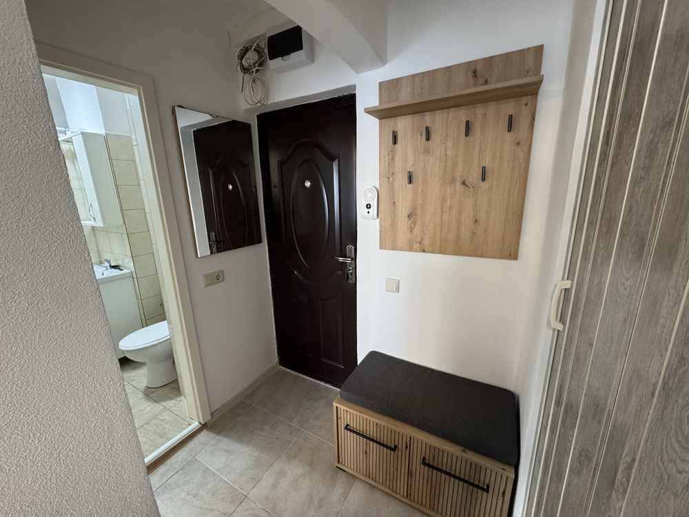 APARTAMENT 1 CAMERA PRIMA INCHIRIERE | ZONA STRAND | BARSEI - Poză 3