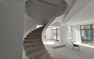 Casa visurilor la vanzare - Poză 16