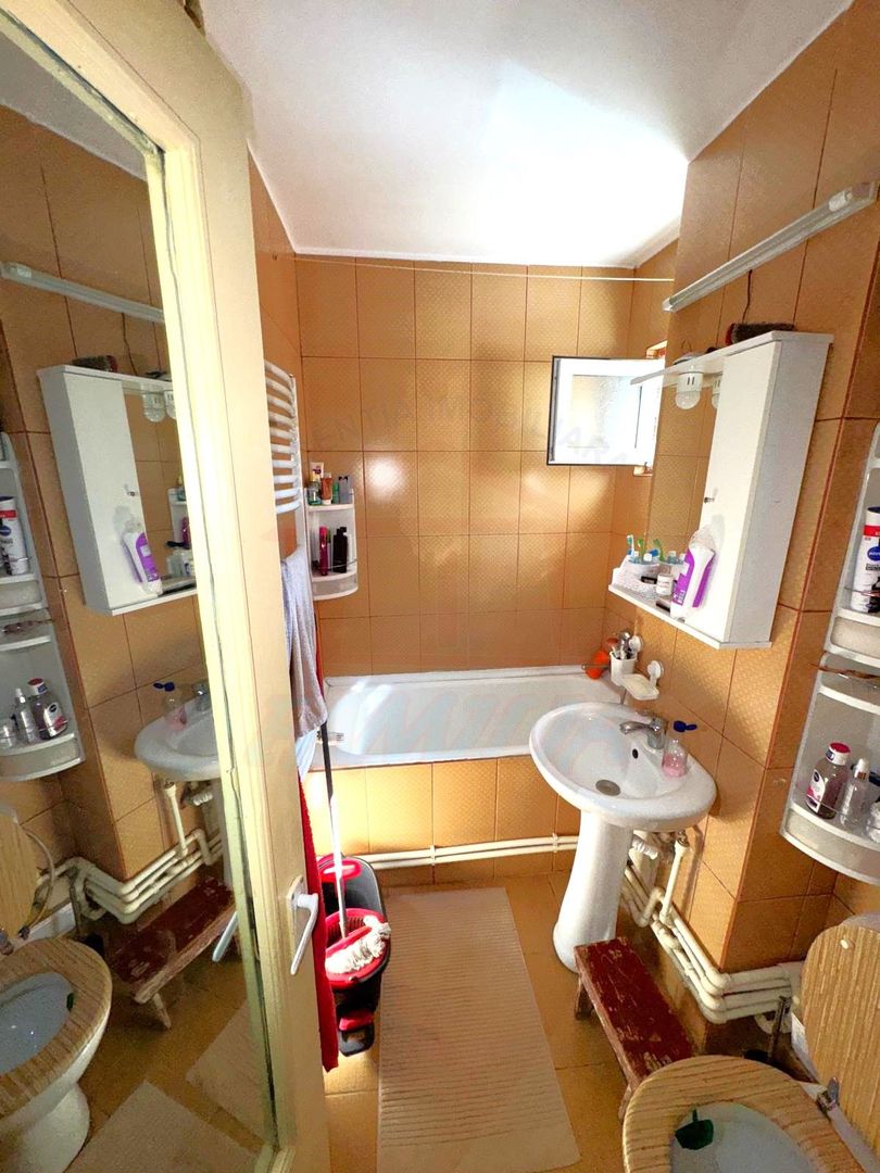 88.000 euro, APARTAMENT 3 camere, 2 balcoane, etaj2 , Micro38 - Poză 11