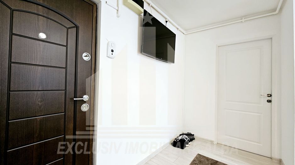 Apartament cu 2 camere decomandate, Cetate - Poză 3