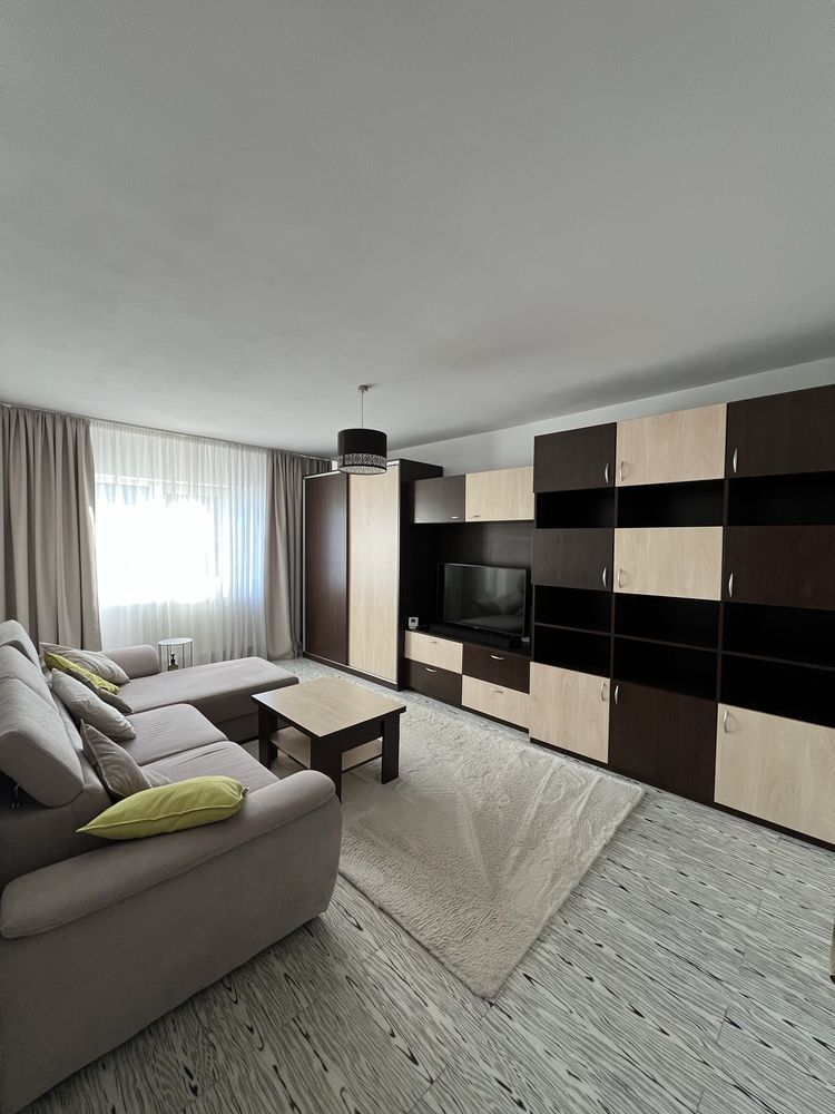 Calea Girocului | 2 camere | Decomandat | Centrală proprie | Acoperiș  Copiază - Poză 1