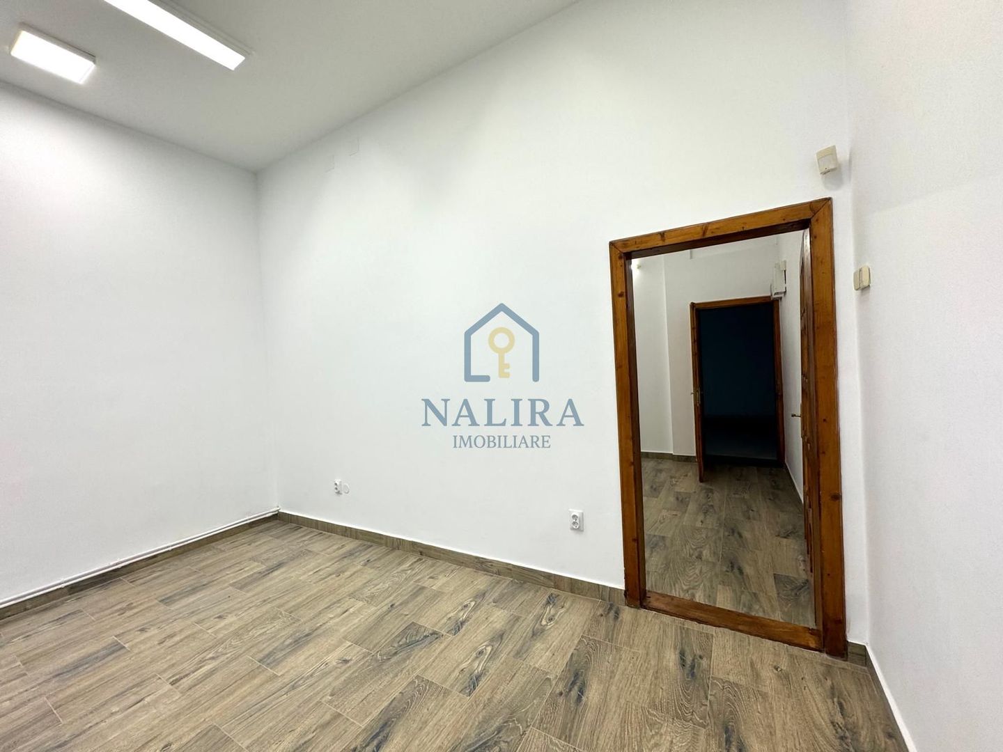 De inchiriat - Spatiu comercial Ultracentral - Iuliu Maniu - Poză 4