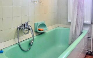 Apartament 3 camere, 2 bai, balcon, zona UMF - Poză 7