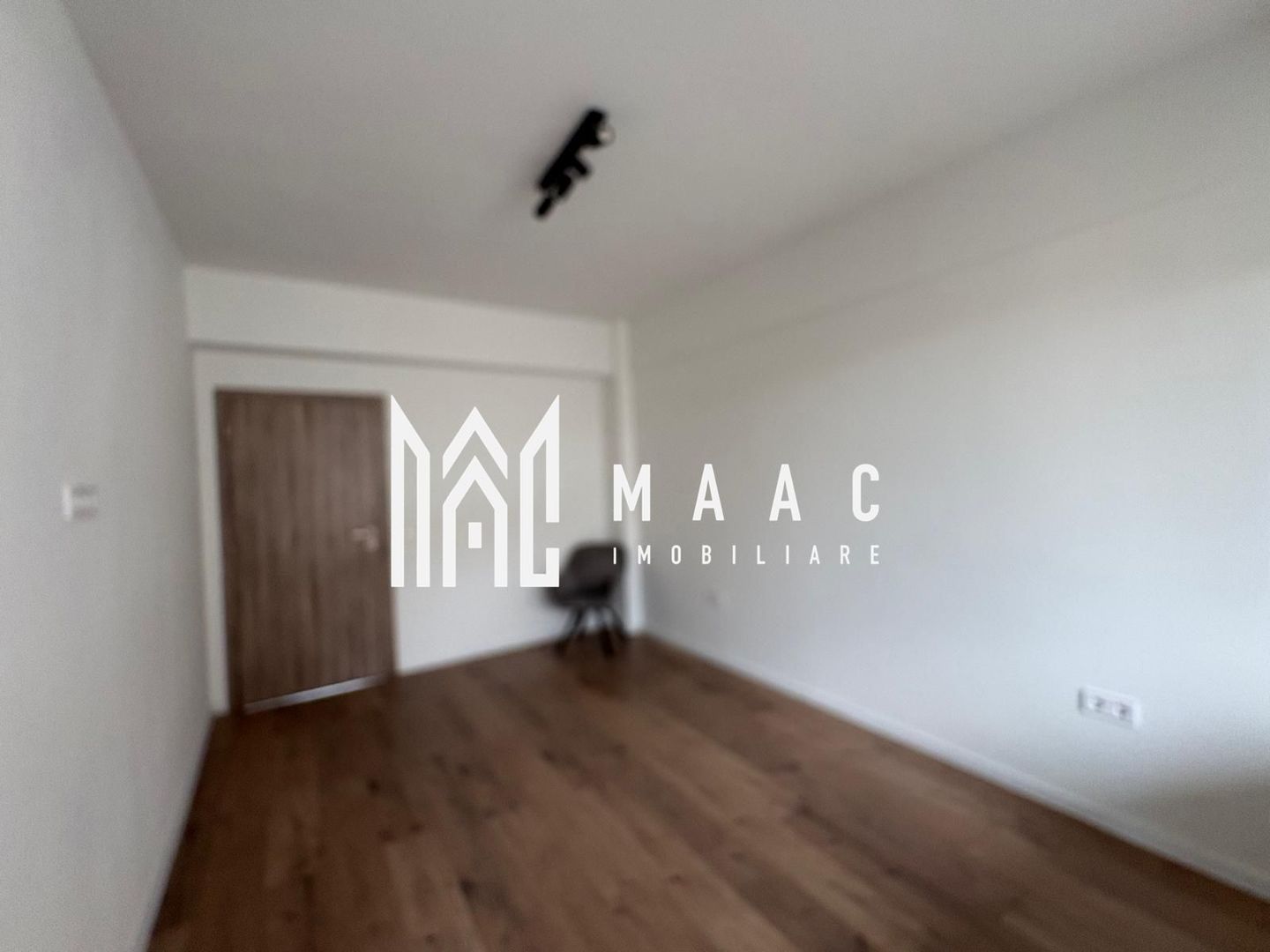 Apartament 3 camere I Lift Etaj 1 I Balcon I Oituz | Parcare - Poză 4