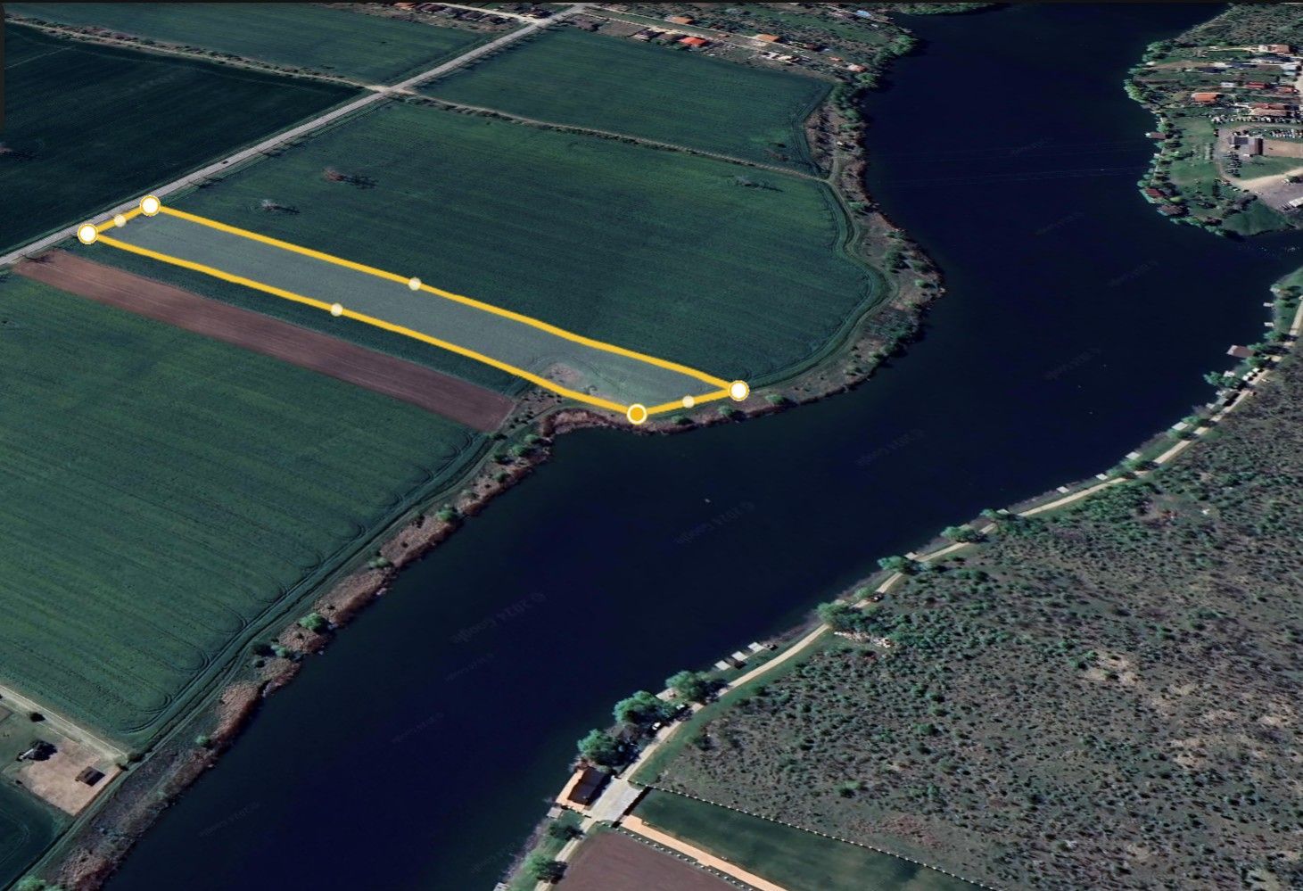 Teren intravilan la lac - Moara Vlăsiei, 17.000 mp - Poză 1