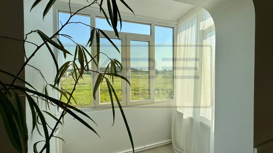 Apartament 3 camere decomandat Podu Ros  Piata Nicolina - Poză 29