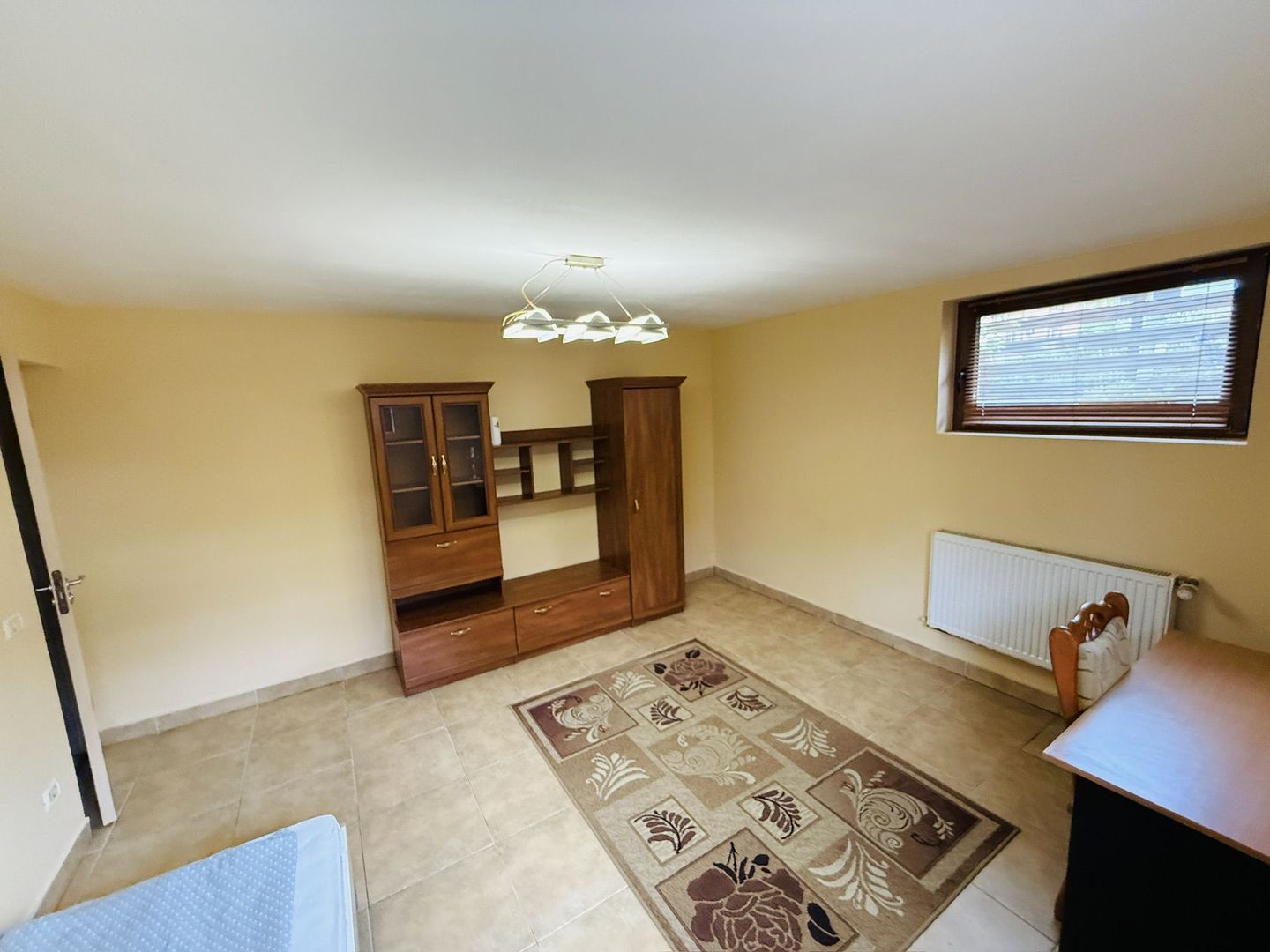 Bogdăneștilor | Camere la casă | Utilități incluse | Intrare separată - Poză 11