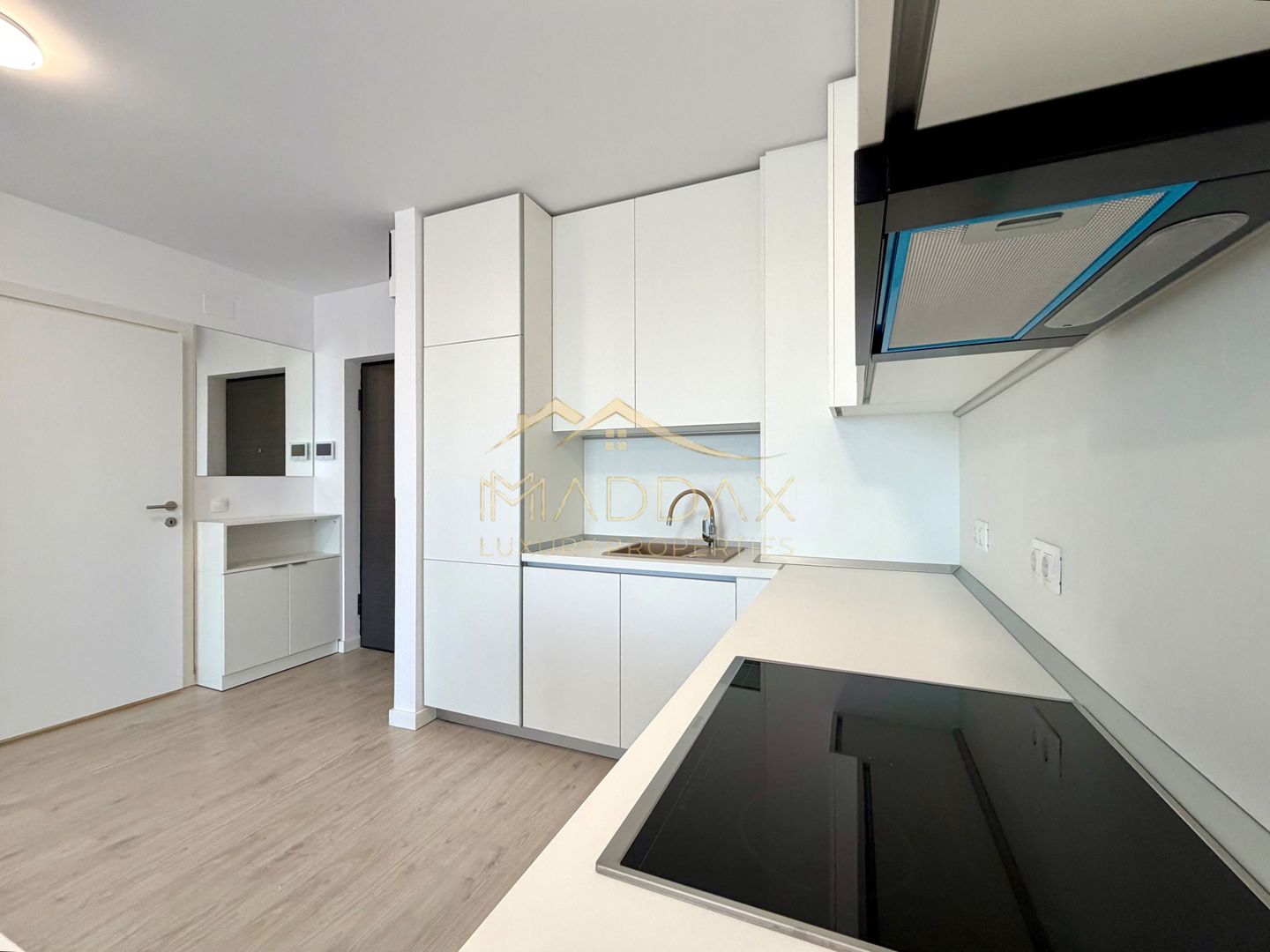 Apartament cu 2 camere *62.44mp* + Parcare / Mobilat // Baneasa Forest View - Poză 14