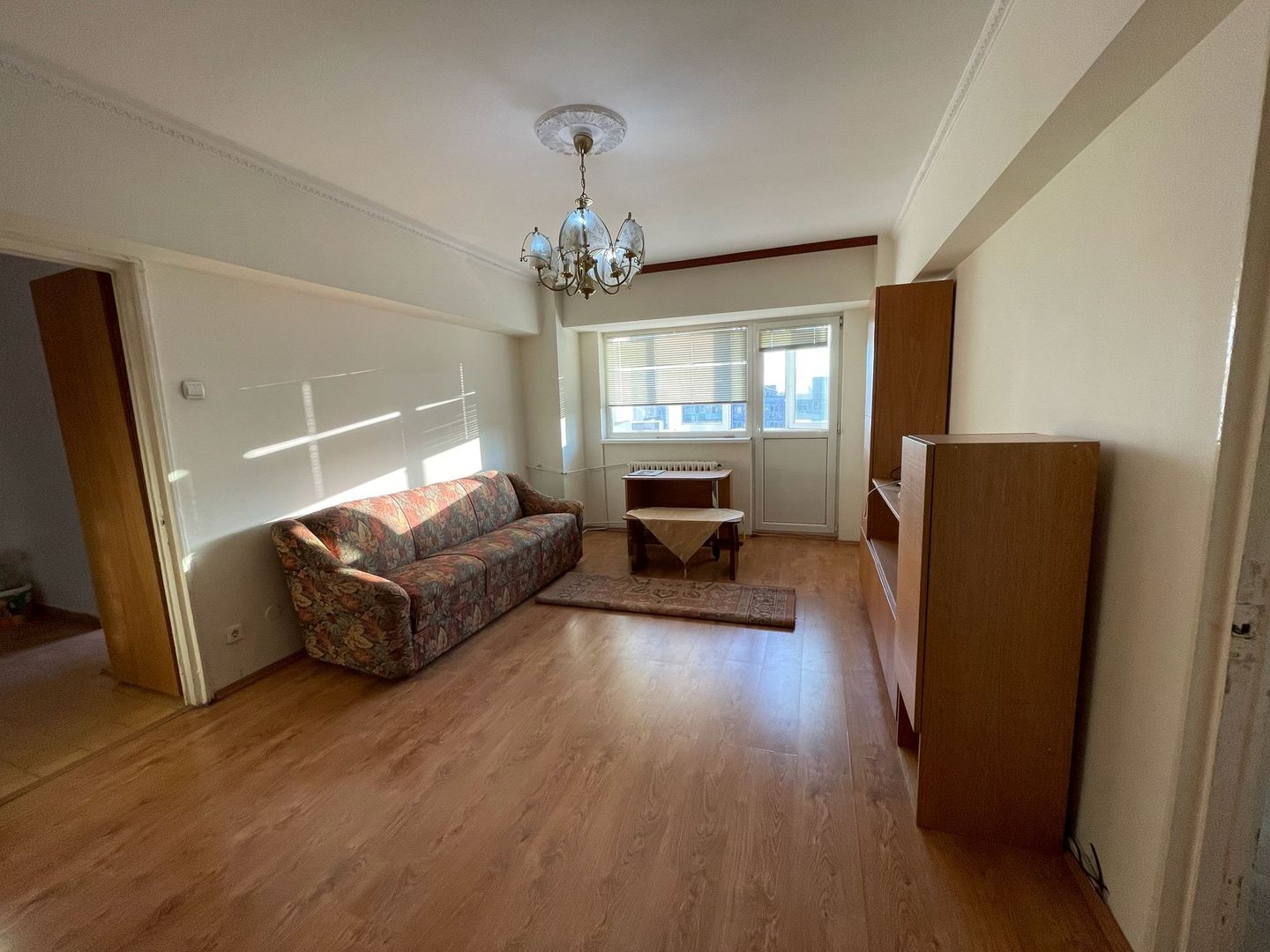 AP. 2 CAMERE TINERETULUI, CAT-FRIENDLY, BUCATARIE INCHISA, METROU - Poză 1