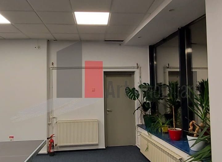 Spațiu Comercial de 140 mp –  Zona Moșilor (include apă, curent, gaz în chirie) - Poză 13