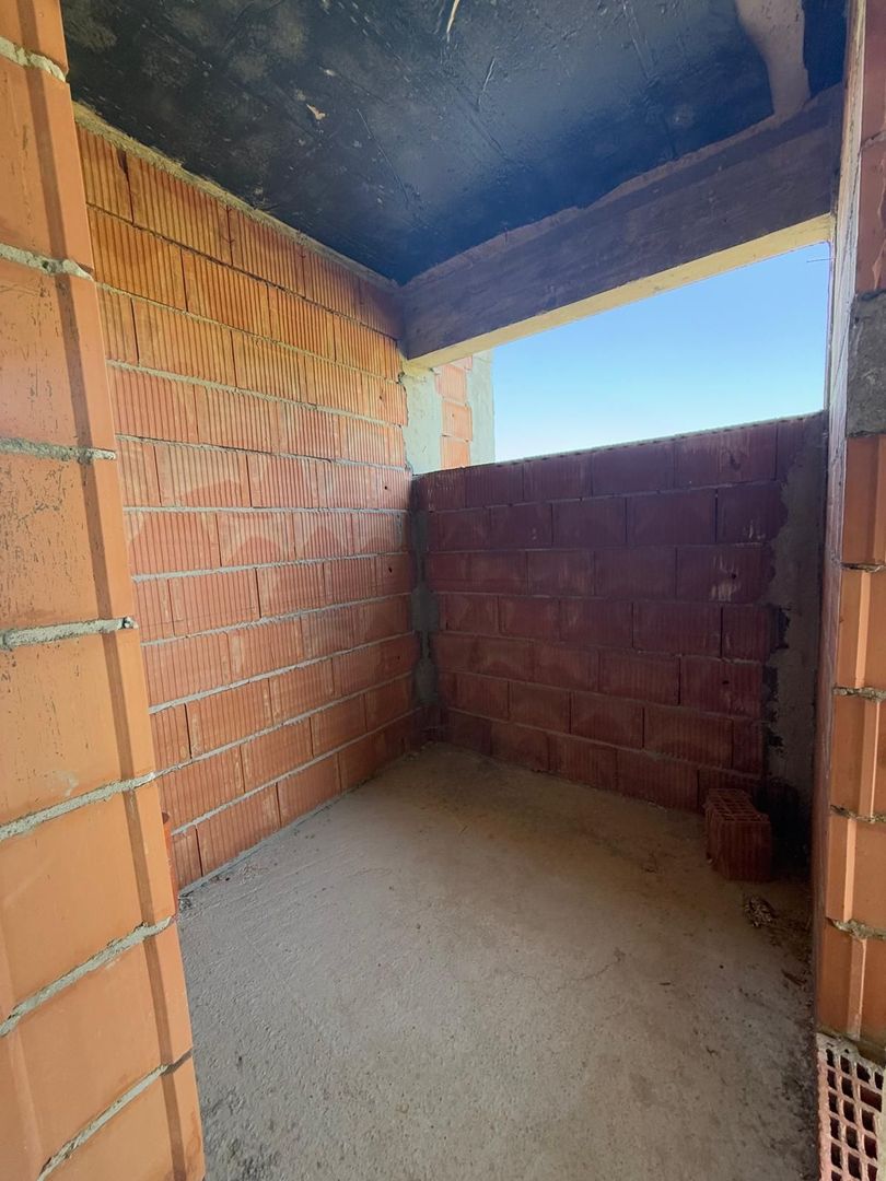 Duplex la rosu zona linistita - Dumbravita - Poză 3