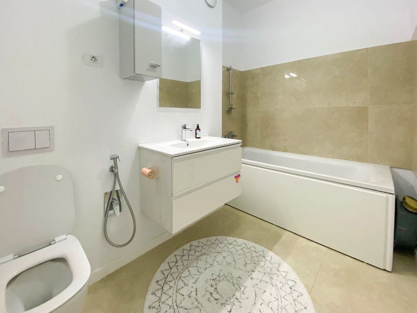 De închiriat I Apartament 3 camere I Baneasa I Piscina - Poză 9