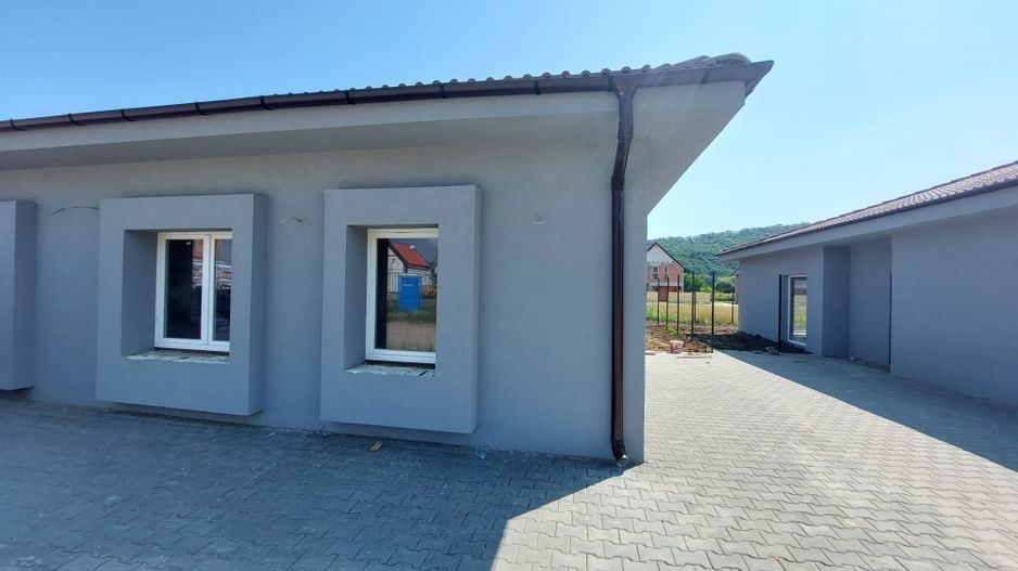 Casa Noua pe Parter - LA CHEIE  - Sibiu, Talmaciu - Poză 1