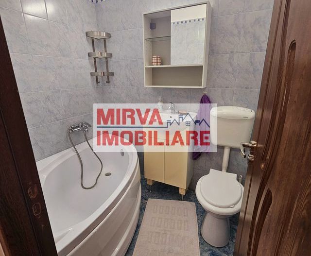 🏡 Apartament 3 camere + loc parcare + boxă – Zona Buna Vestire - Poză 8