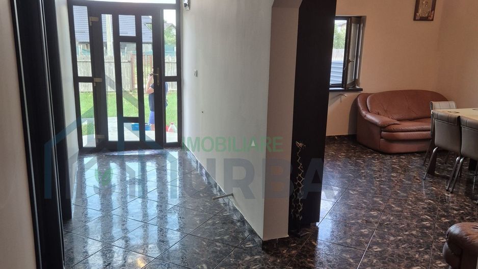 Casa P+M cu Garaj si 500 mp Teren - Holboca - Poză 8