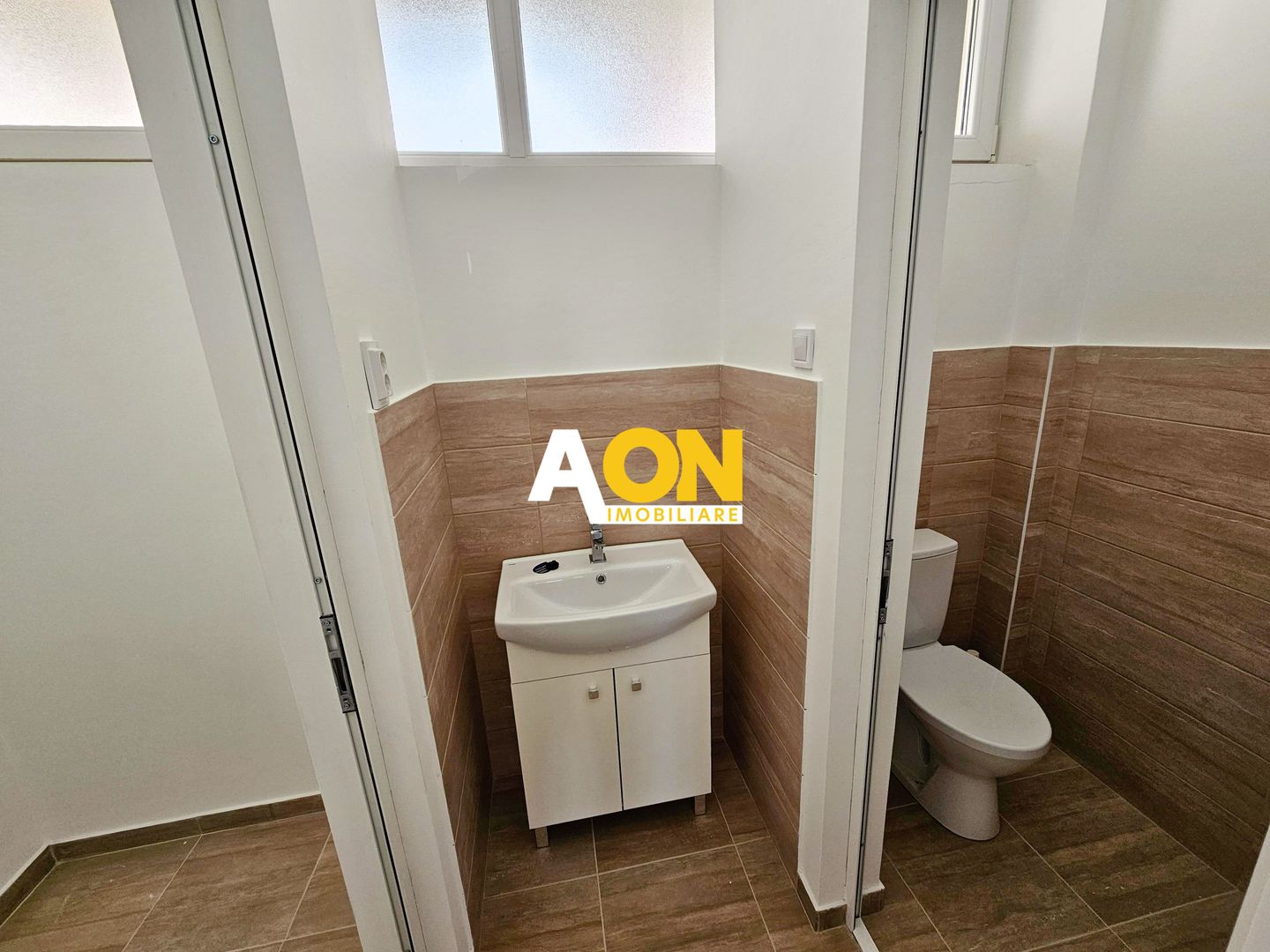 Spatiu nou de birouri, 82 mp, + boxa 17 mp, zona Centru - Poză 4