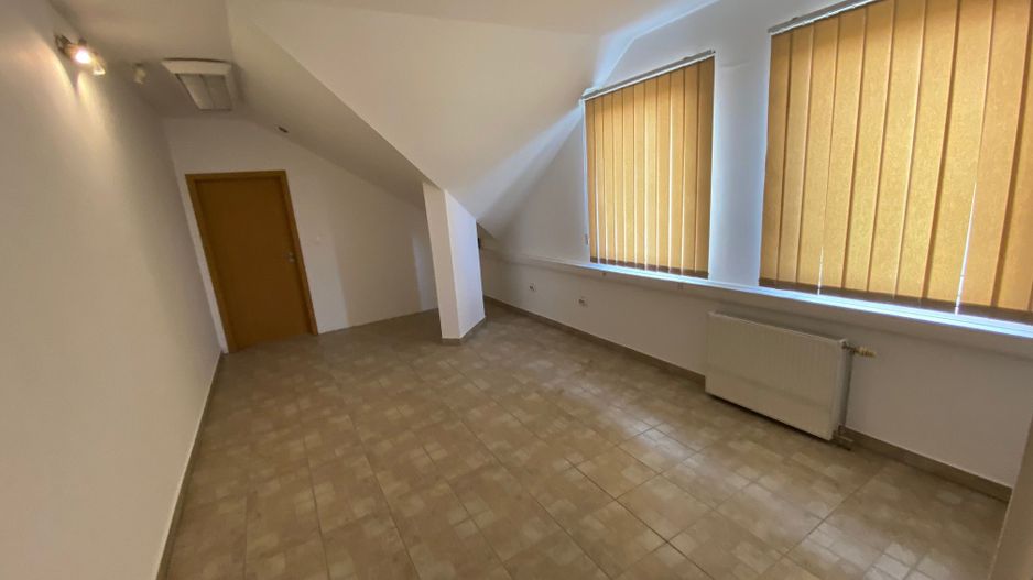 Cladire de birouri zona Olimpia Stadion  suprafață 1.100 mp - Poză 14