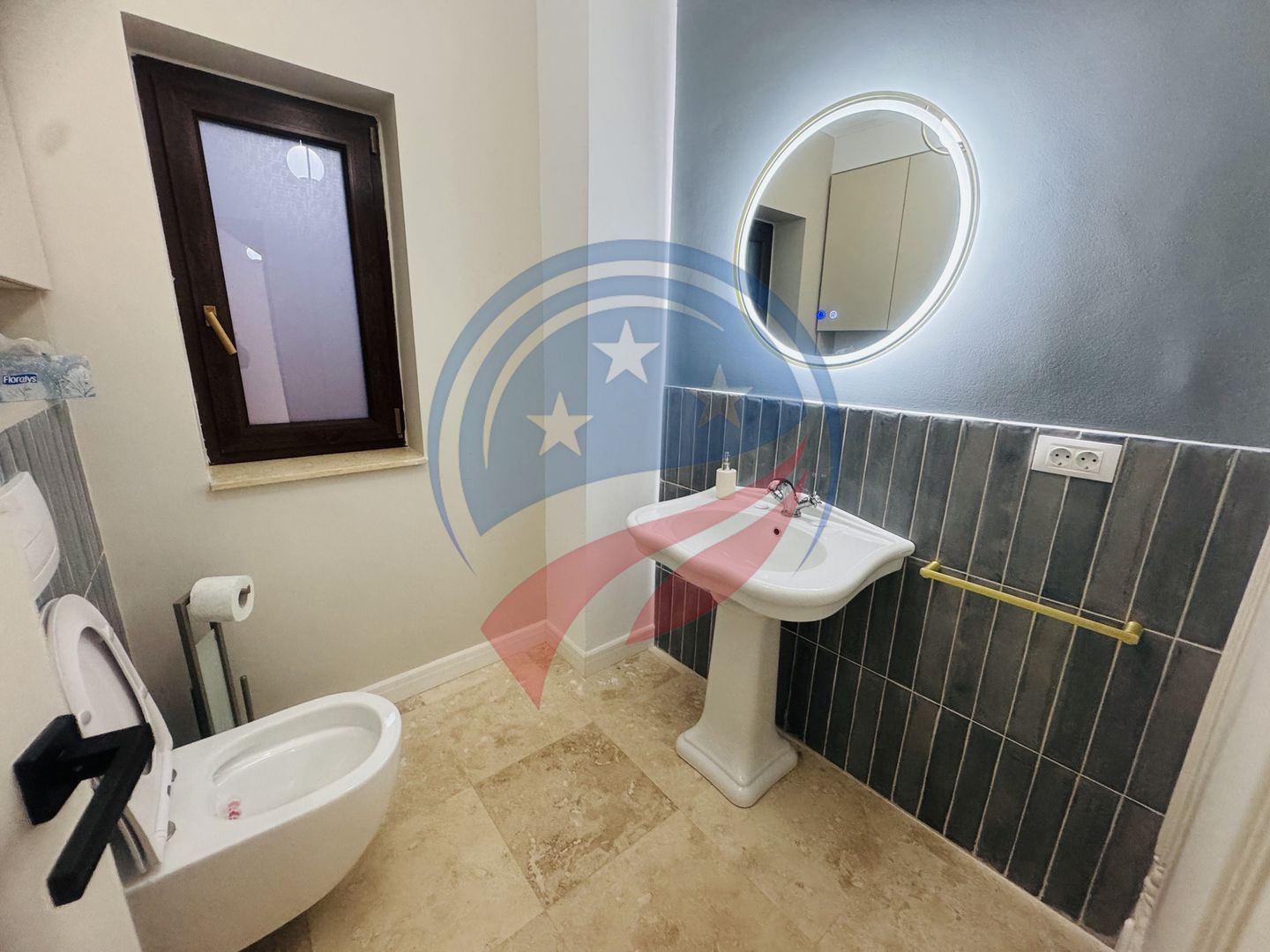 Super locație, super apartament 4 camere Ultracentral - Poză 23