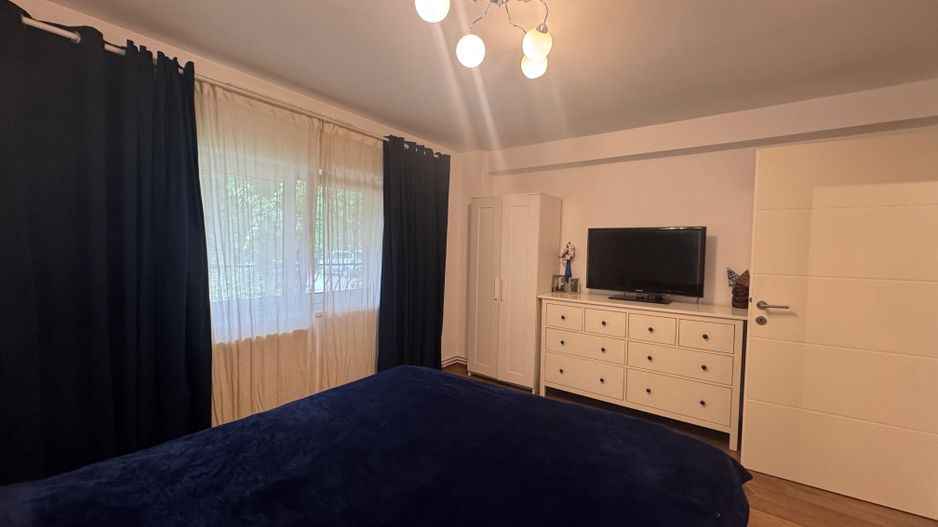 4 camere- DECOMANDAT | AVIATIEI - Poză 6