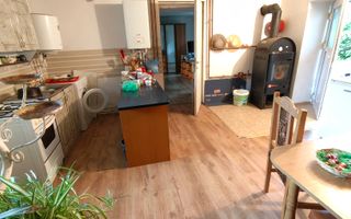 Casă 4camere+teren 719 m²central lângă izvoare de ape minerală Vâlcele - Poză 5