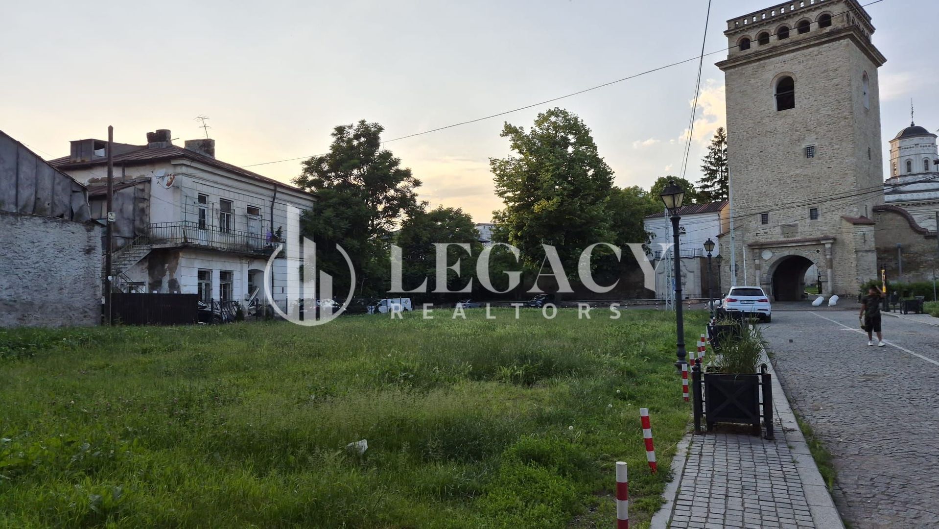Oportunitate! Teren ultracentral, Tg. Cucu 835 mp - Poză 5