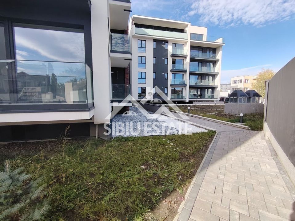 Apartament Premuim 3 camere Sibiu central, boxa si garaj  - Poză 20