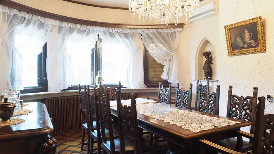 Vanzare apartament in Vila 170mp zona 1 Mai Casin - Poză 4