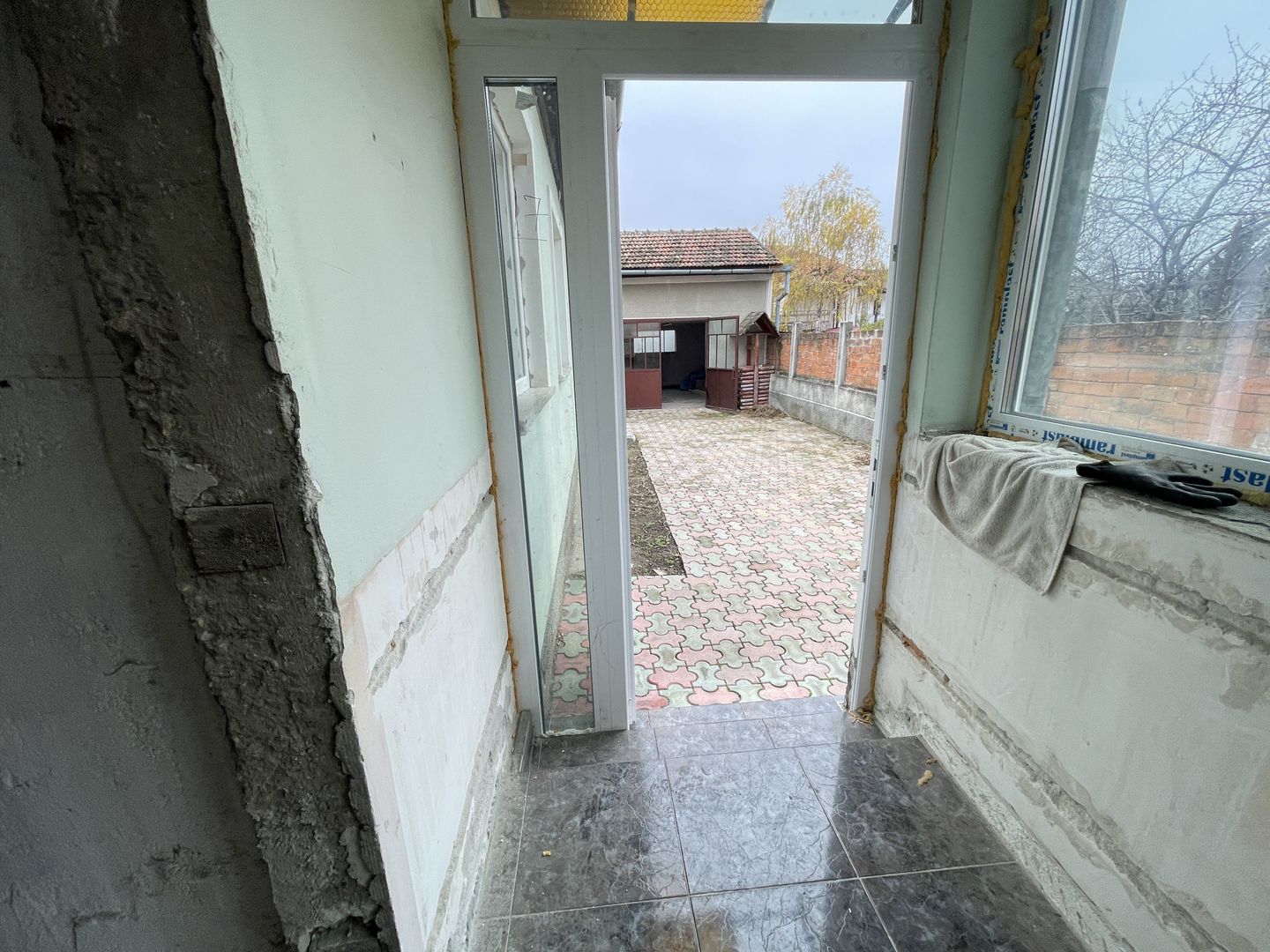 Casa de vanzare in zona Mehala - Poză 7