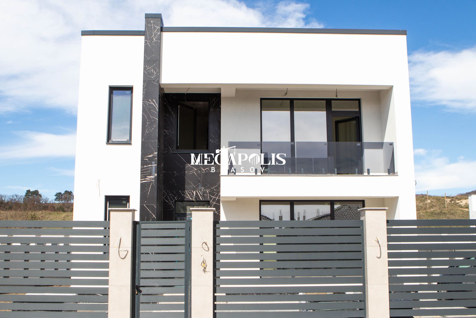 Casǎ Lux | Direct Dezvoltator | Predare Aprilie 2026 | 633 MP Teren - Poză 2