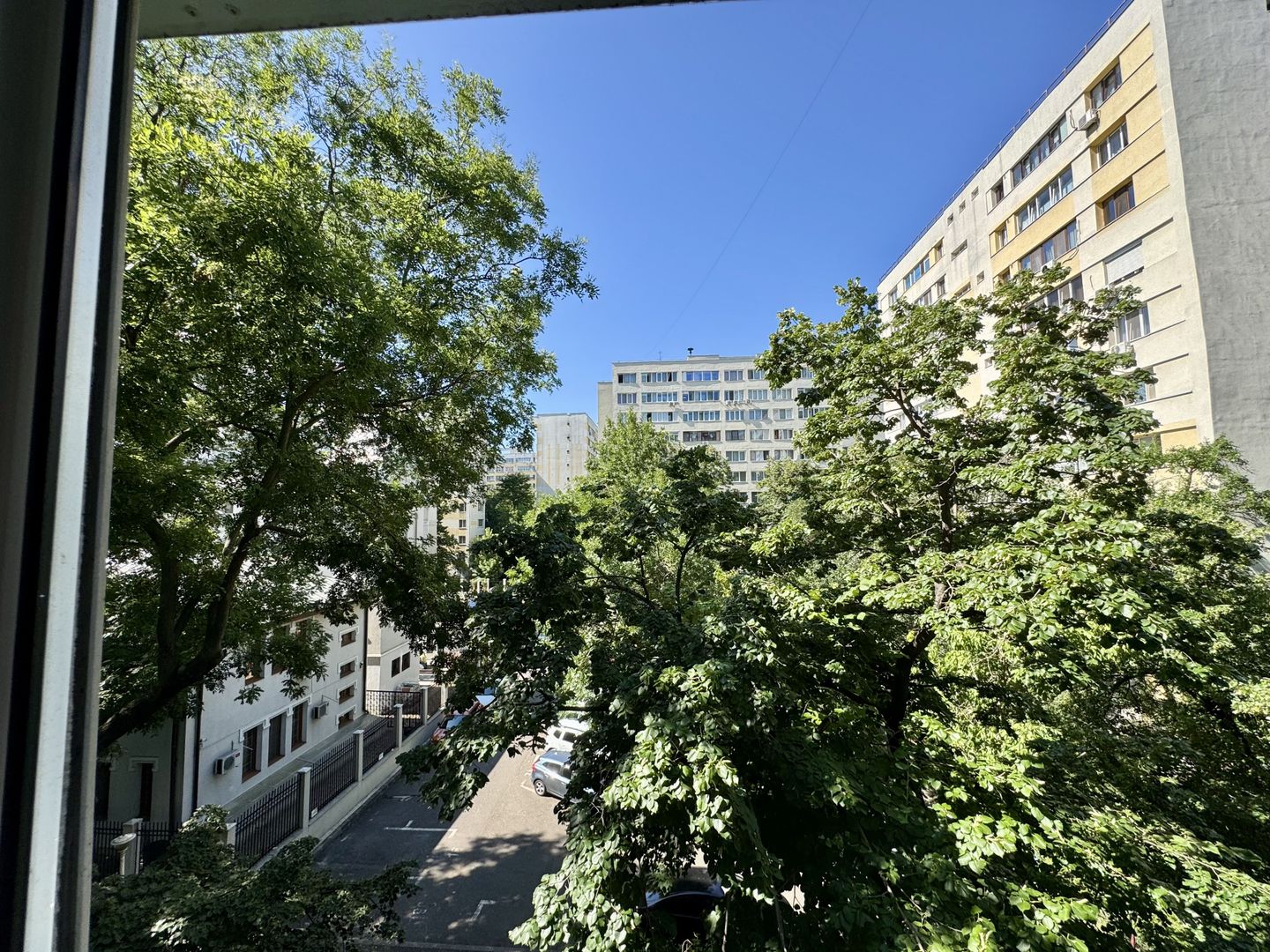 OPORTUNITATE - 3 camere decomandate, 70 mp utili, et 3 - Bucur Obor - Poză 15