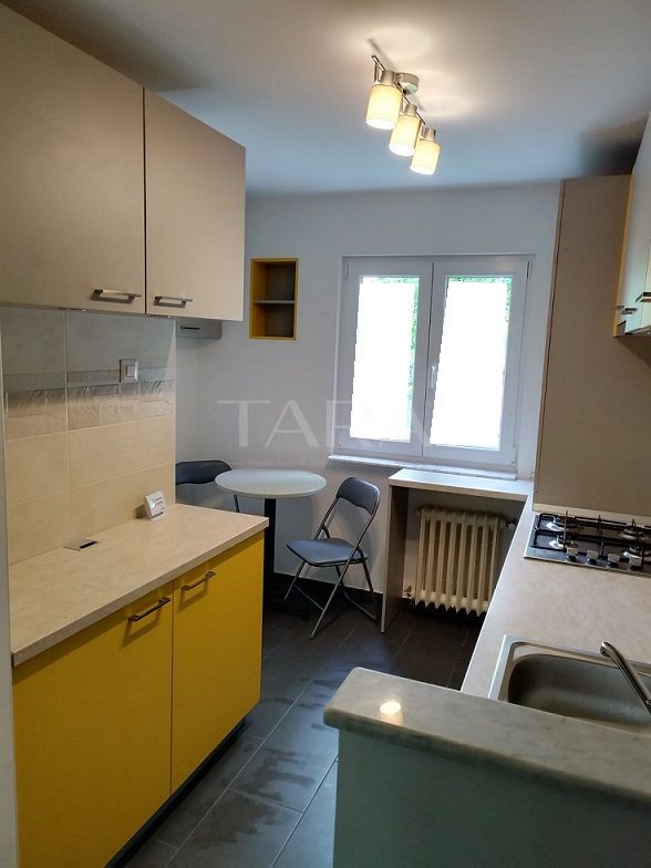 Apartament cu 3 camere decomandate, renovat complet, zona Piața Flora. - Poză 4