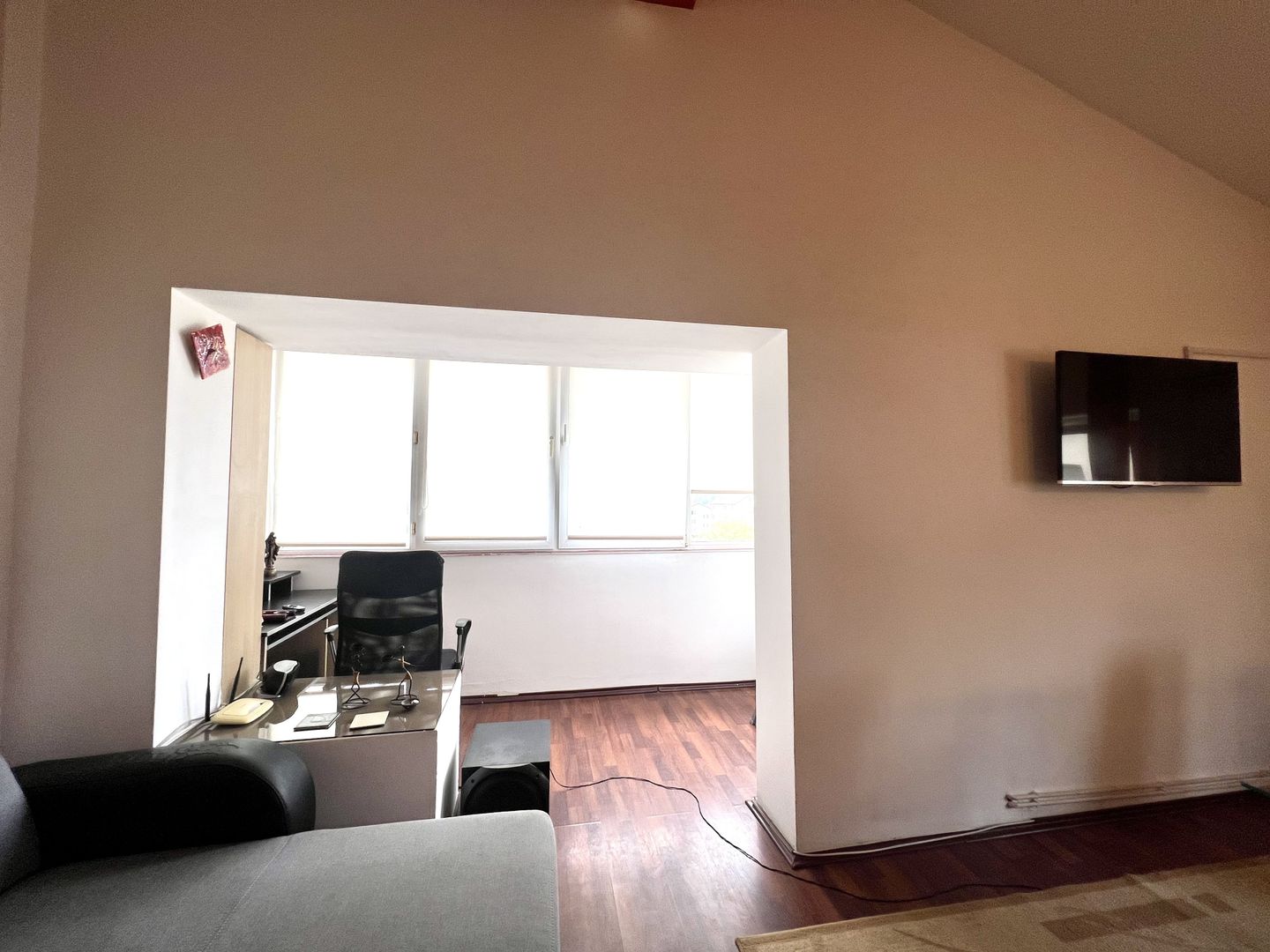 APARTAMENT 2 CAMERE- IN APROPIERE DE SHOPPING CITY - Poză 3