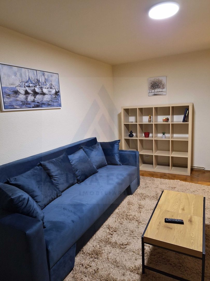 Apartament 3 camere mobilat si utilat modern parter zona Sub Arini - Poză 3