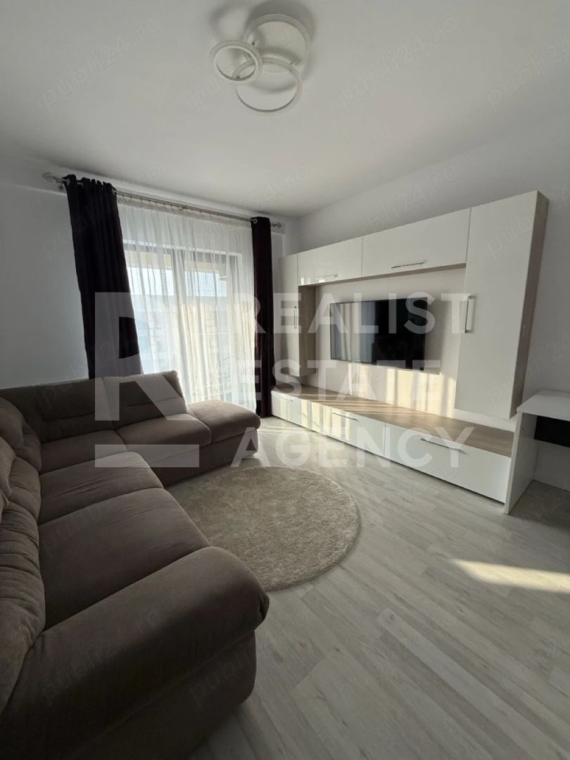 Vânzare, apartament 2 camere, zona Lujerului - Poză 1