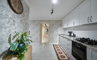 Vânzare, apartament, 3 camere, str. Voluntarilor, Ciocana - Poză 1