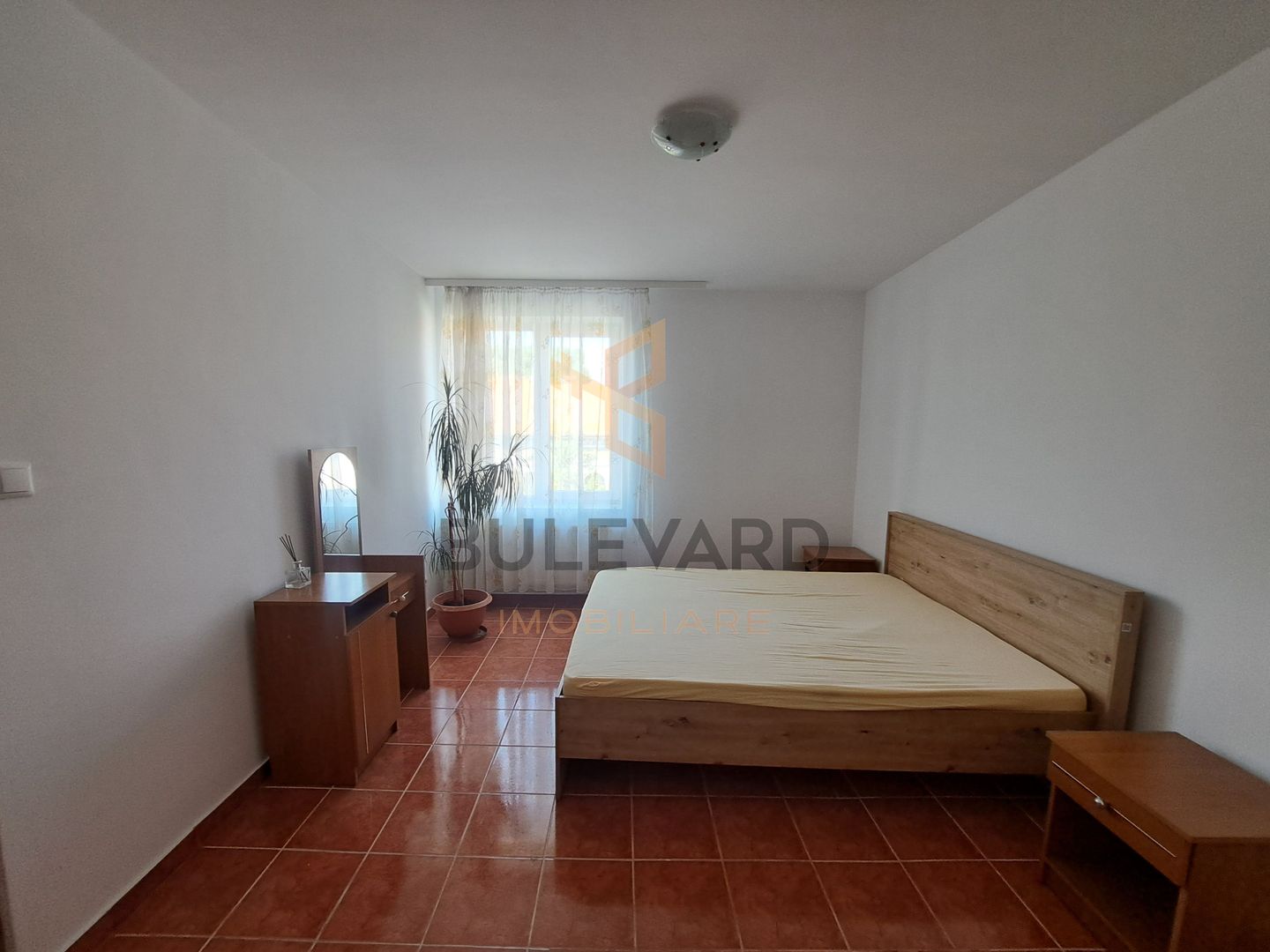 Apartament 2 camere, zona centrala, inceputul strazii Horea - Poză 4