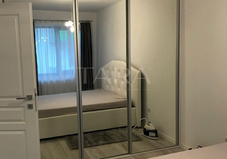 Apartament modern cu 2 camere, 52 mp, parcare, Zona Sub Cetate. - Poză 6