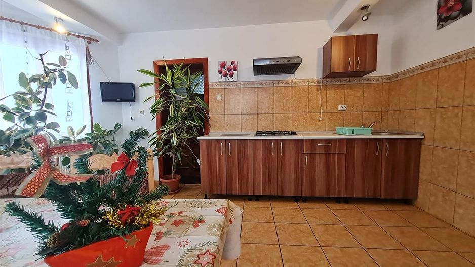 Pensiune in decor fermecator, loc de istorie si legenda, Moieciu de Jos, Bran - Poză 32
