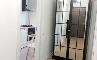 Apartament metrou Titan - ultrafinisat si mobilat - Poză 5