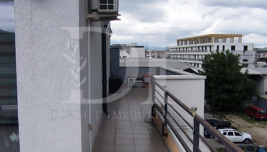 Apartament la cheie / terasa de 88 mp / Zona Cetati - Poză 14