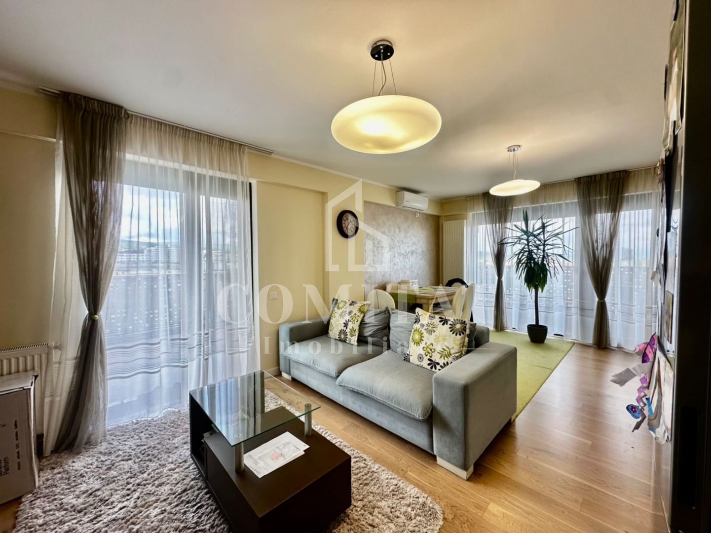 Apartament 4 camere | Parcare | Terasa 30 mp | Cartier Europa - Poză 1