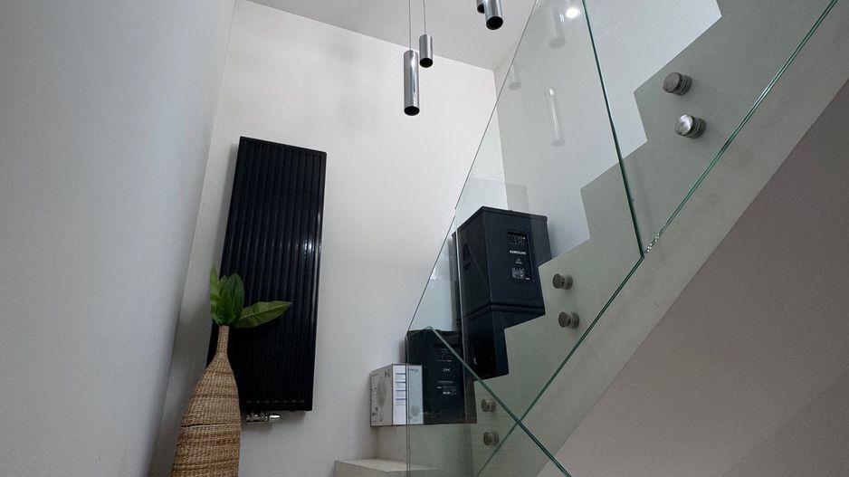 Vila de LUX Tunari, 214m2 utili, 600 curte - Poză 21