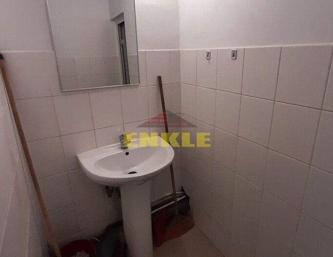 Spatiu comercial de inchiriat, 80 mp - zona Magazin Elvila - Poză 5