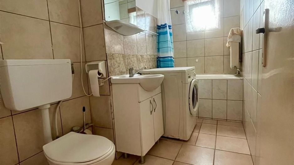 Apartament 3 camere  Marghita - Poză 6