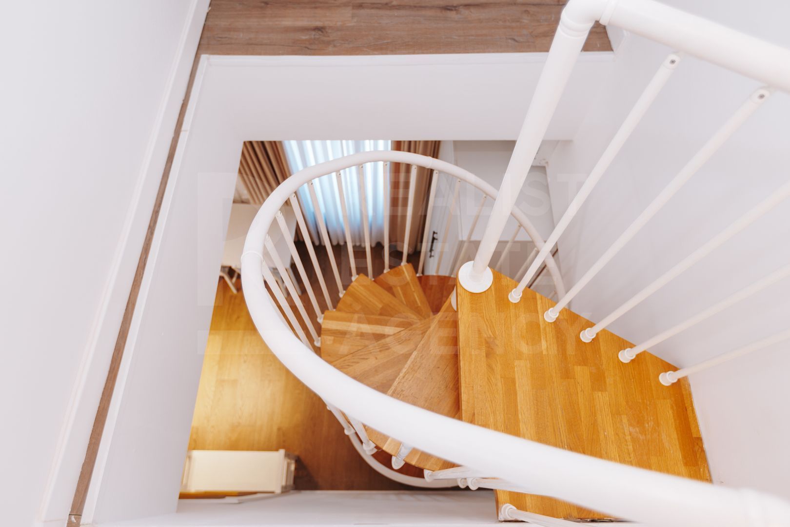 Vânzare, apartament, 3 camere, Școala Germana, Dămăroaia, București - Poză 10