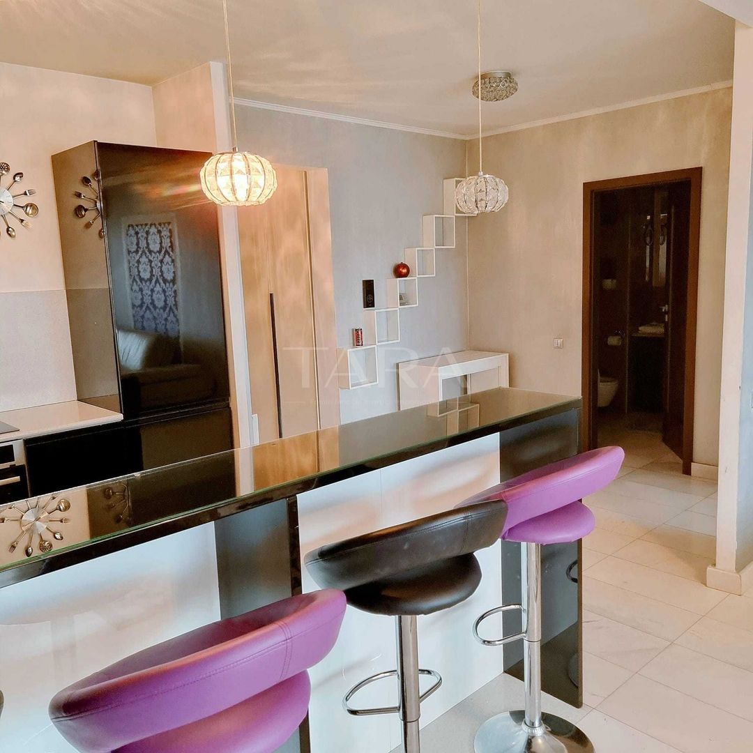 Apartament cu 2 camere, 57 mp, terasă de 14 mp, bloc nou, 2013. - Poză 2